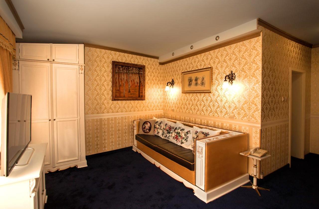 Hotel Sveti Nikola Boyana - Free Parking Sofia Eksteriør billede
