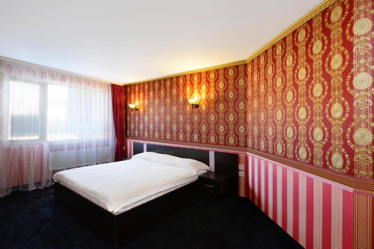 Hotel Sveti Nikola Boyana - Free Parking Sofia Eksteriør billede