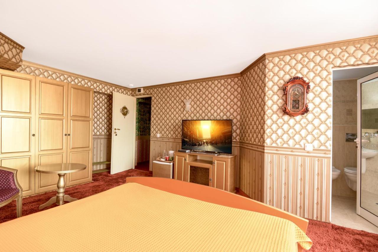 Hotel Sveti Nikola Boyana - Free Parking Sofia Eksteriør billede